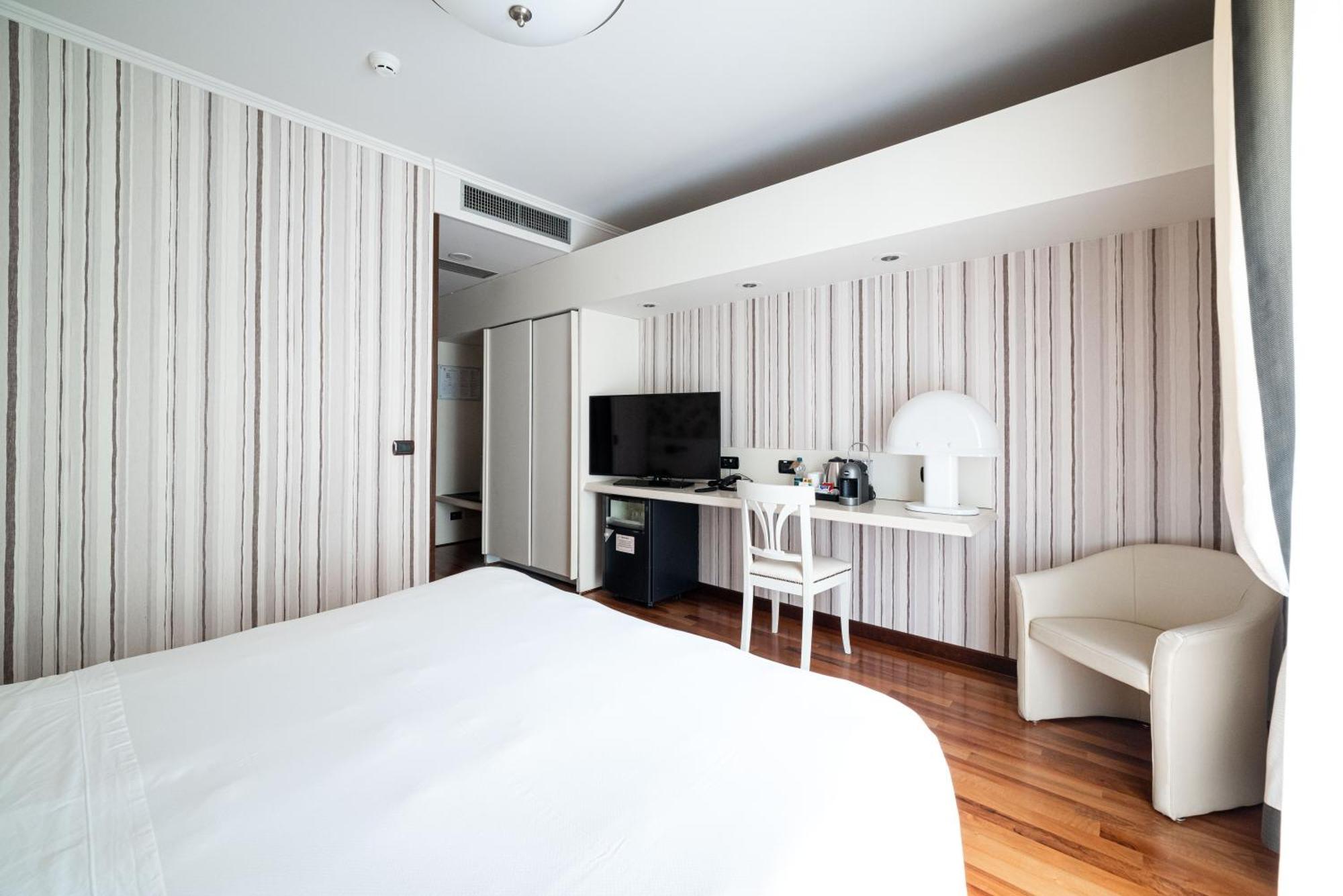 Phi Hotel Principe Coni Extérieur photo